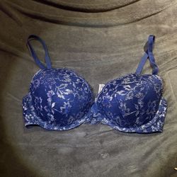 Victoria's Secret dream angels push-up bra, 34D for Sale in Los Angeles, CA  - OfferUp