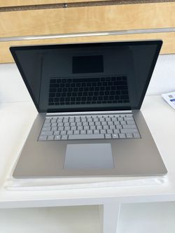 Microsoft - Surface Laptop 6 for Business 15" with Copilot (Brand New) Core Ultra 7 - 16GB RAM - 512GB SSD Platinum