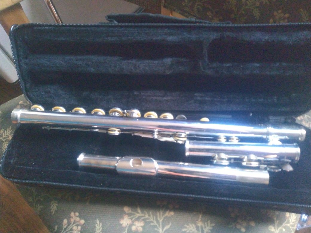 Used Allora Student Series Flute