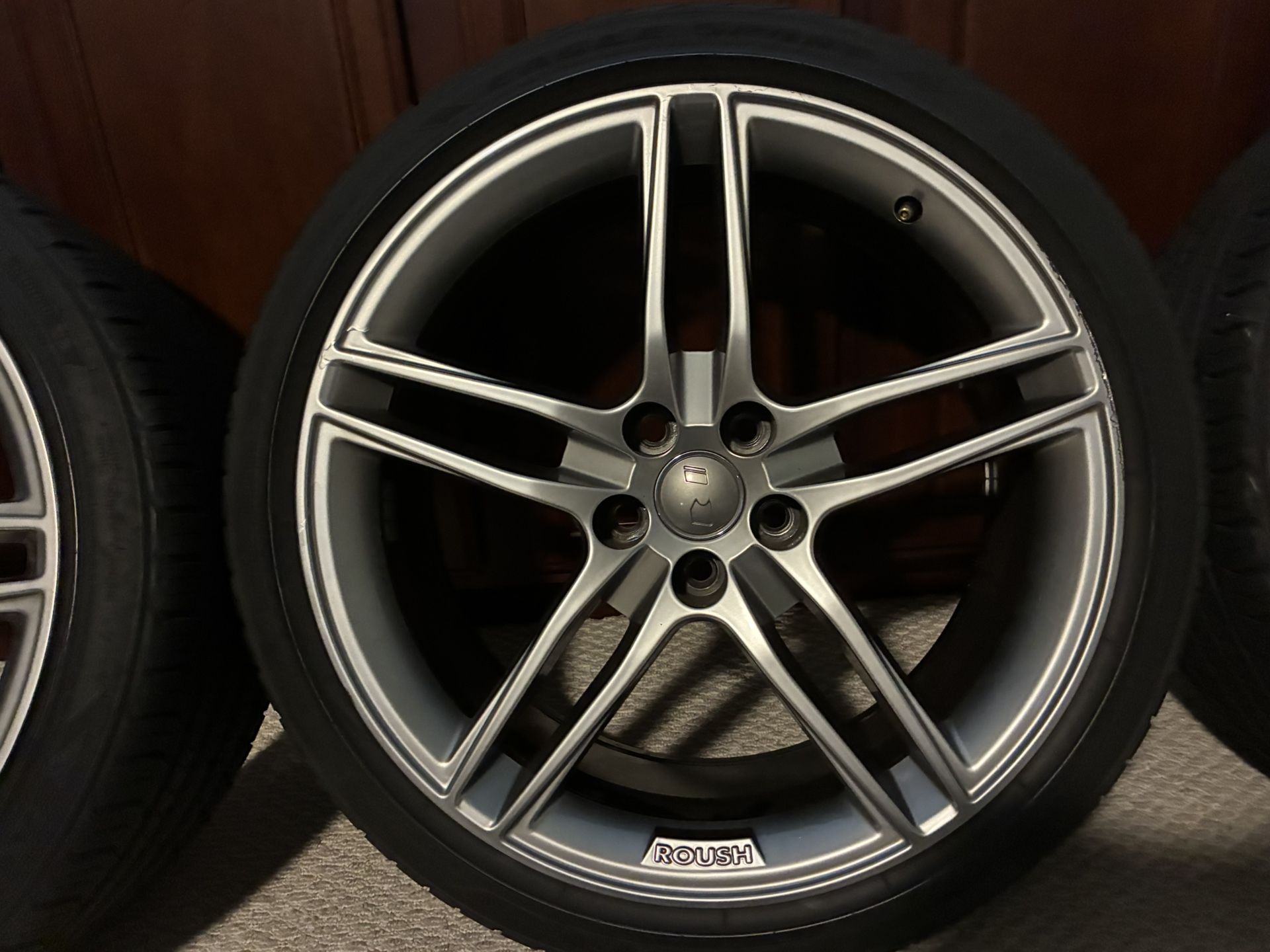Ford Mustang Wheels and Tires