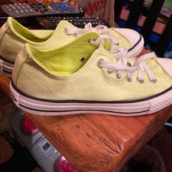 Converse Size7 