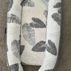 Baby Lounger