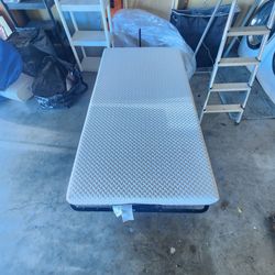 Folding Rollaway Bed with Mattress