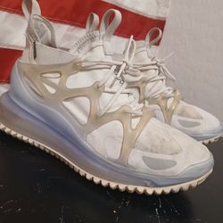 Nike Air Max 720 Horizon Mens Size 9 Gore-Tex White BQ5808-100 Triple White