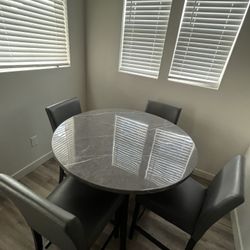 Dining Table Set Of 4 Chairs 