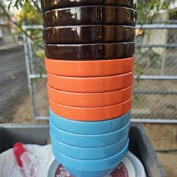 $10 For 12 Small Bowls No Chips Or Cracks