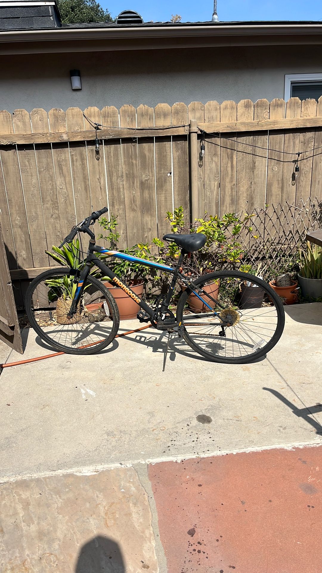 Mongoose Hotshot 700c