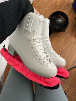 Riedell Ice Skates Size 4