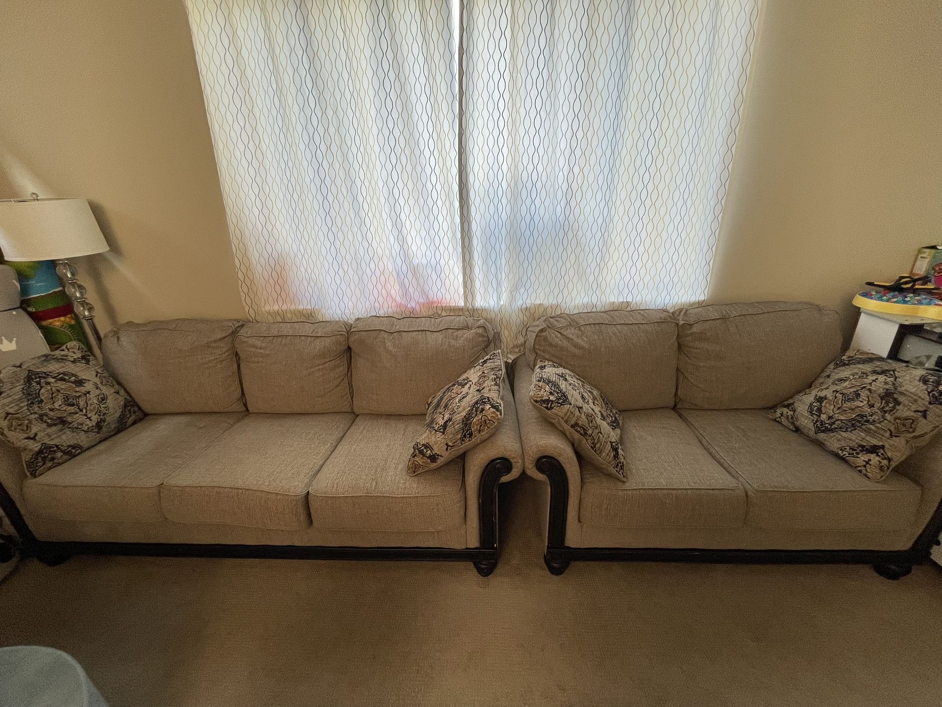 2pc Sofa and Loveseat Set