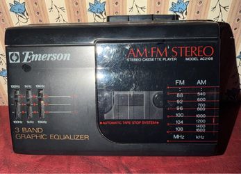 Vintage Emerson AM/FM Radio Cassette Player 3 Band Graphic EQ