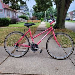 26" GIANT ACAPULCO BIKE 