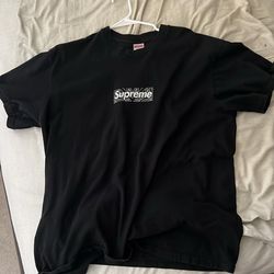 Supreme bandana box logo