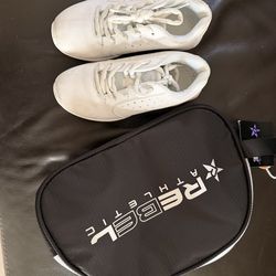 Cheer shoes