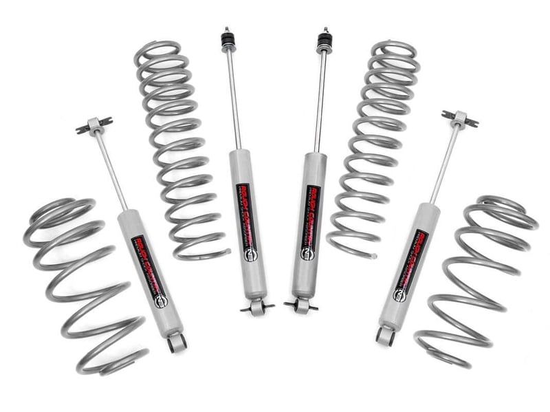Rough- Country. 2.5 Inch Lift Kit 97-06 Jeep Wrangler TJ 4WD 4cyl & 6cyl