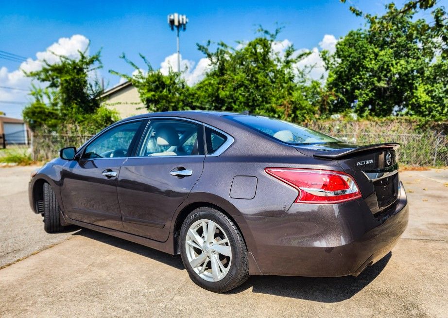 2013 Nissan Altima for Sale in Houston, TX OfferUp