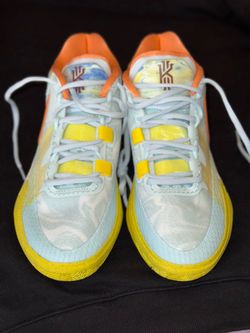 Nike Kyrie 8 Eagle