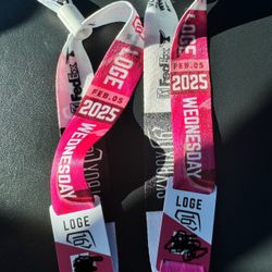 2 Wednesday Loge 16 Hole Skybox Waste Management Open