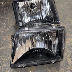 LA Zona Auto Parts 1999 to 2011 Ford Ranger LED headlights Luz micas Calaveras faros