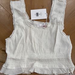 Rachel Parcell scooped smocked tank