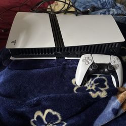 Play Station 5 Slim