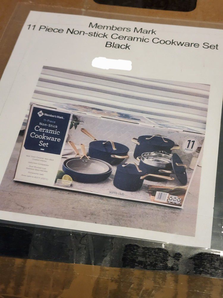 Member's Mark 11-Piece Ceramic Cookware (Black) for Sale in Conway