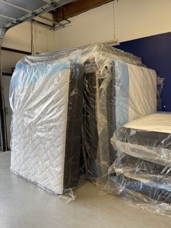 Queen Mattress Clearance Event!!