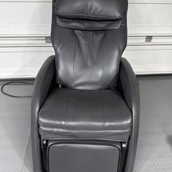 Human Touch  Zero Gravity Massage Chair Recliner