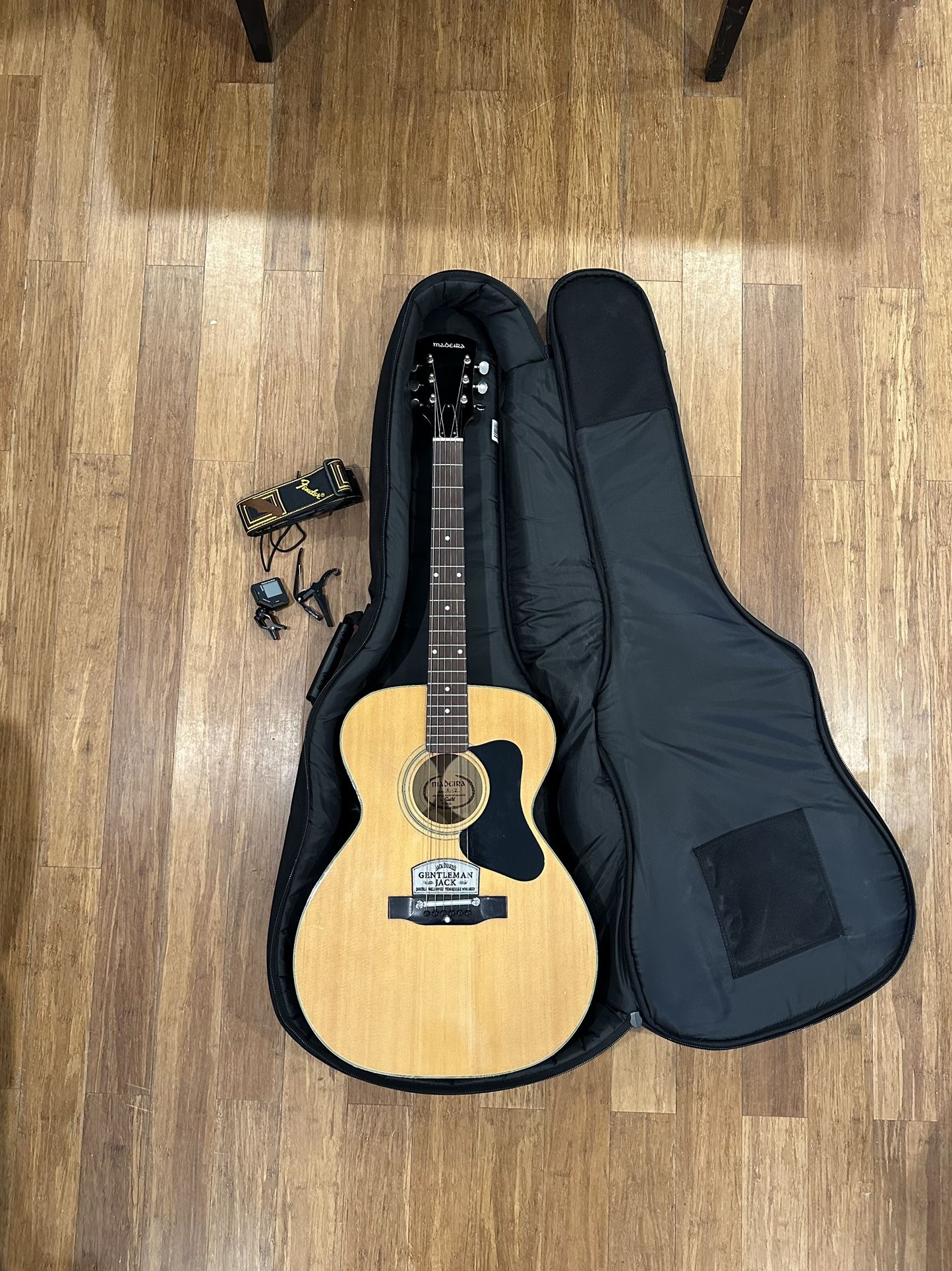 Vintage Guild Madeira Model A-2 Acoustic Guitar 000 Martin Copy Japan