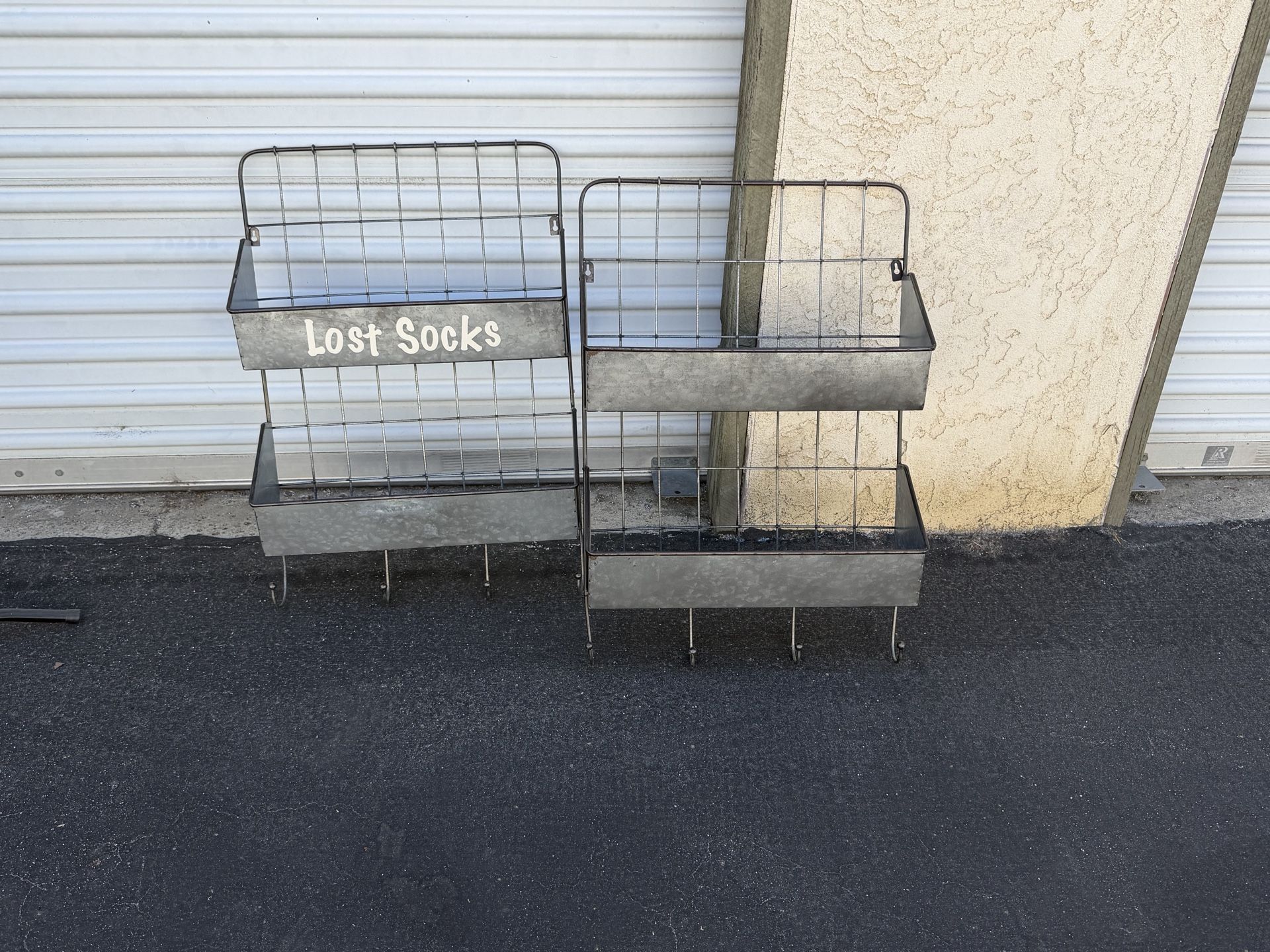 Wall shelves in great condition $5.00 each