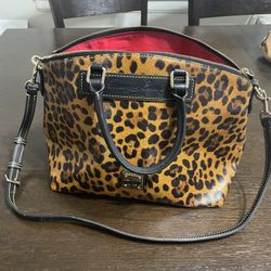 Dooney And Bourke Purse