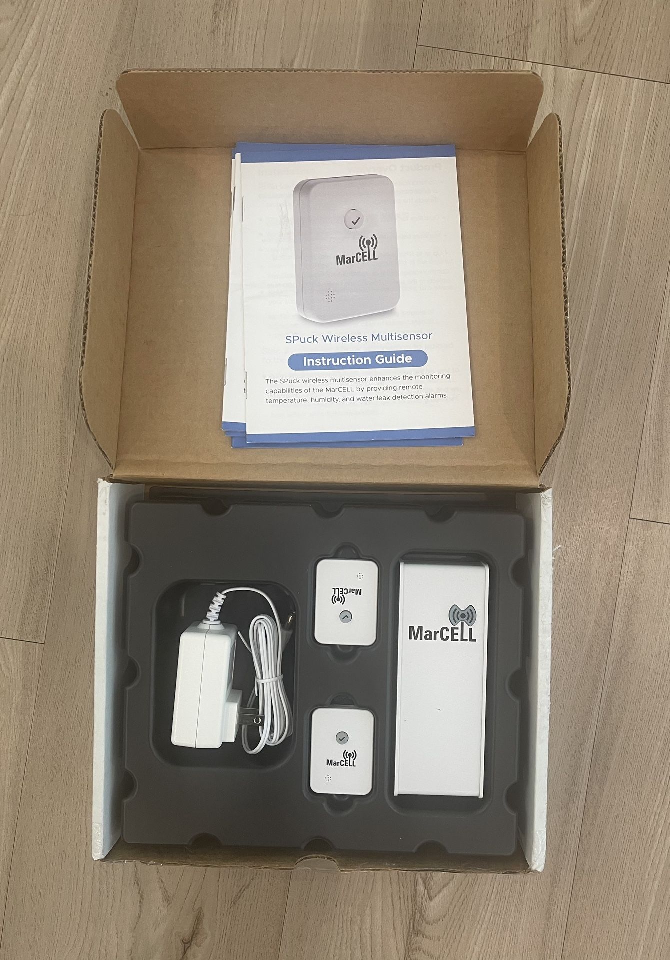 Remote Water Leak, Indoor Temp, Humidity, & Power Status Monitor - NEW