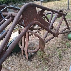 Front Load Attachment For A Old Tractor 
