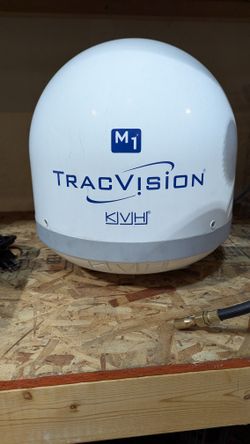 TracVison M1 In-Motion Direct TV Mobile Satellite Dish