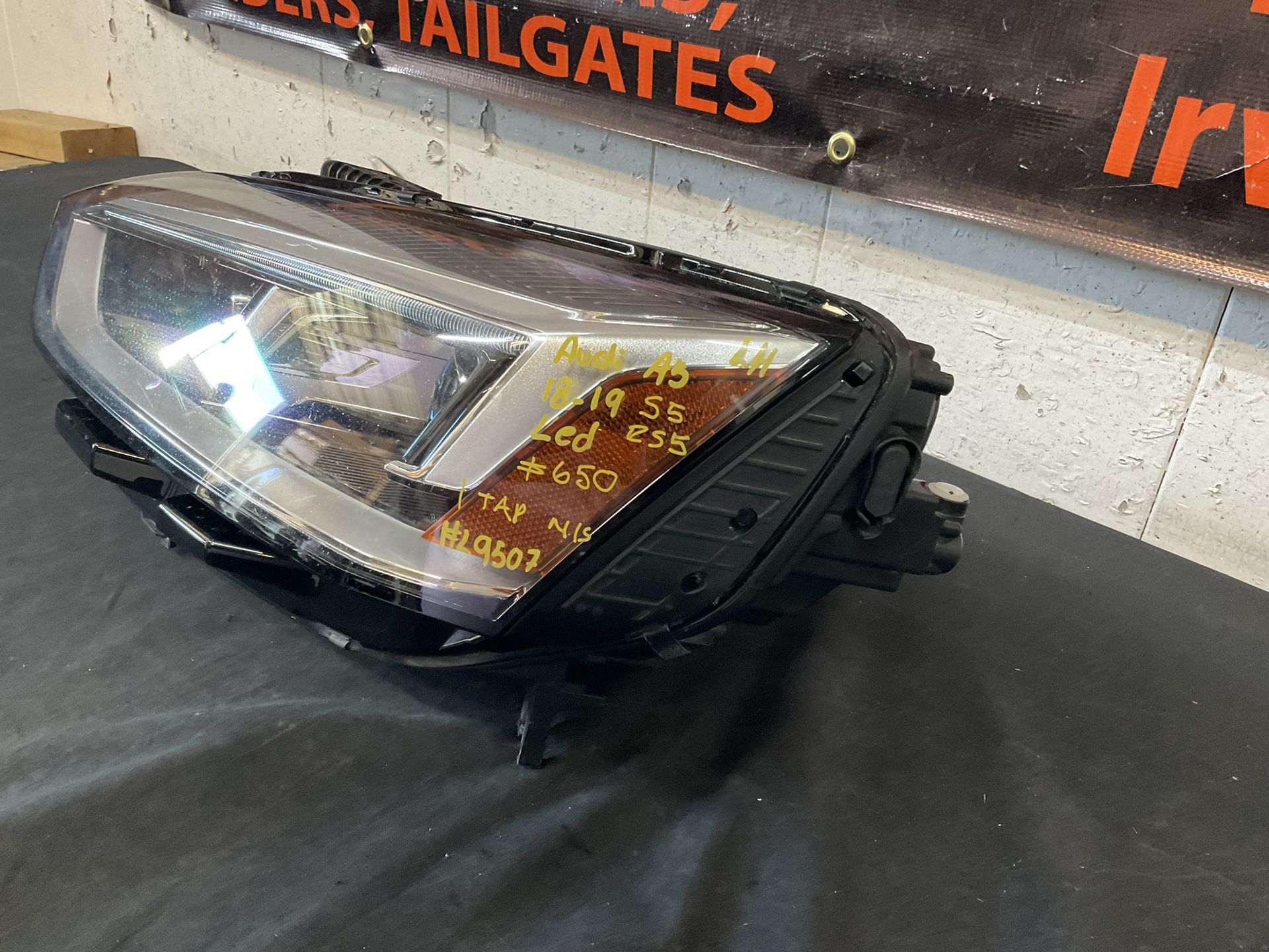 AUDI A5 HEADLIGHT LH 2018-2019 LED OEM