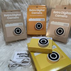 GEMS Retro Digital Camera - Light Blue: Point-And-Shoot, 3 Megapixels, USB-C Connection