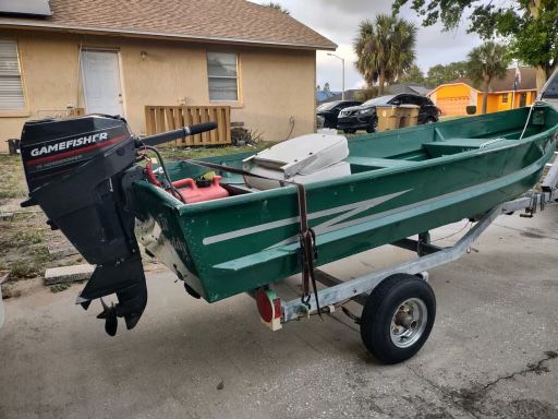 11’ Fishing Boat W/trailer And Engine, Clear Title. 2 Stroke