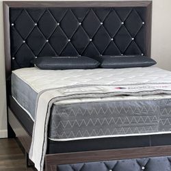 Queen Bed Plus Queen Plush Mattress (Free Delivery )