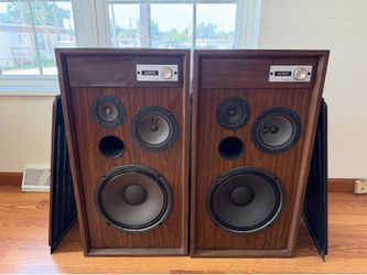 Vintage Lloyds speakers 1970s Sound Great