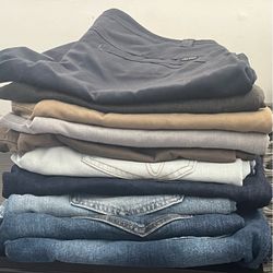 Men’s Calvin Klein, Buffalo, Levis & Volcom shorts size 30