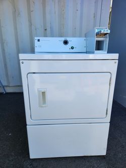 Refurbished Kenmore Coin-Operated Front Load Gas Dryer – Model 110.77022710 Serial No.: M85001412