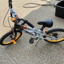 18 Inch Boys Bicycle 