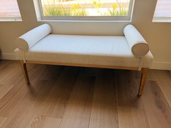 Linen Textured Upholstered Bedroom Bench With Natural Wood Legs | Entryway