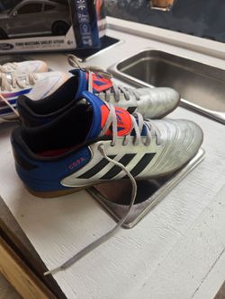 Tachones Adidas