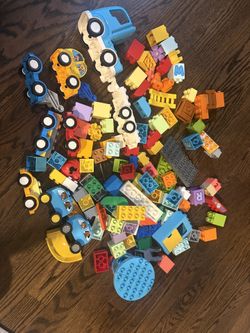Large Mixed Lot of LEGO Duplo Building Bricks & Vehicles