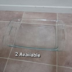 pyrex 9 x 13 baking dish -  2 Available - Price is each