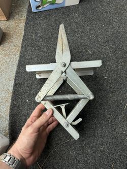 Trap (Mole, Gopher, Groundhog, Vole)