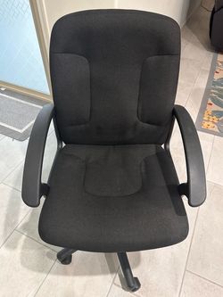 Black Fabric Office Chair with Armrests