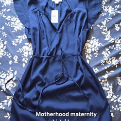 Maternity Shirt Size Large