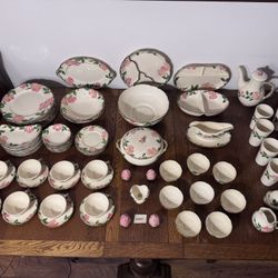 Franciscan Desert Rose, 8 Place Settings Total 82 Pieces 1953/1958 Very RARE