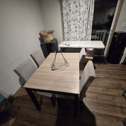 5pc Dinette Table & Chairs